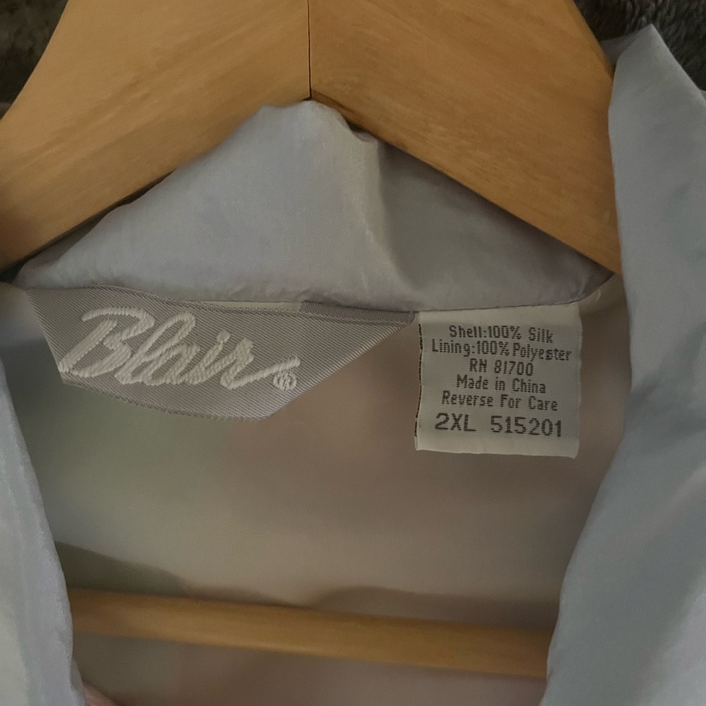 Pastel Light Colored Jacket - Picture 3 of 6